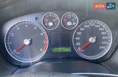 Седан Ford Focus 2007 в Бурыни