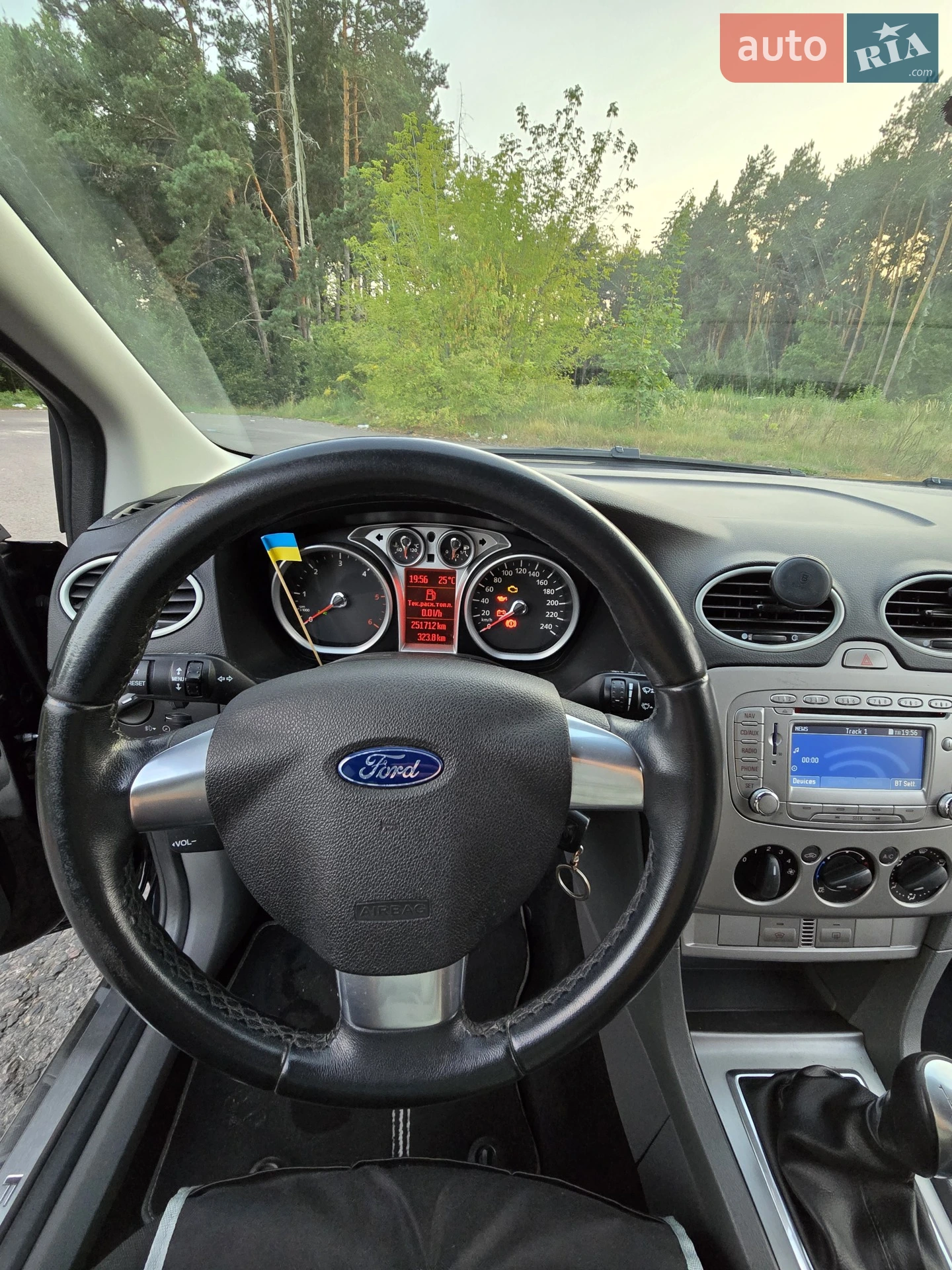 2010 Ford Focus - мініатюра 3
