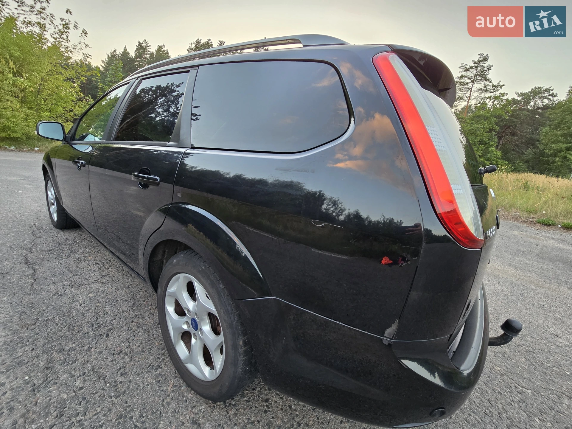2010 Ford Focus - мініатюра 20