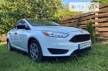 Седан Ford Focus 2016 в Киеве