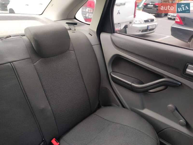 Седан Ford Focus 2008 в Борисполе