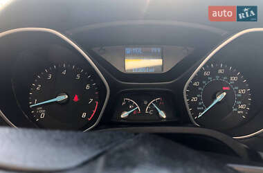 Седан Ford Focus 2013 в 