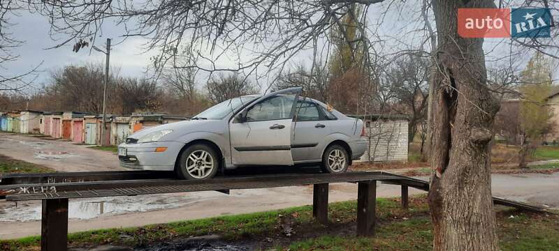 Седан Ford Focus 2002 в Власовке