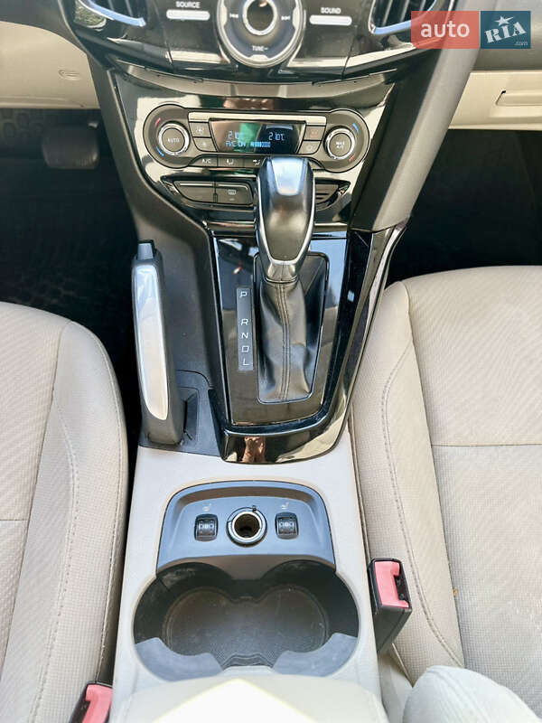 Хэтчбек Ford Focus 2012 в Киеве