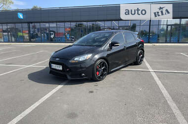 Хэтчбек Ford Focus 2013 в Киеве