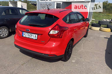 Хетчбек Ford Focus 2013 в Ужгороді