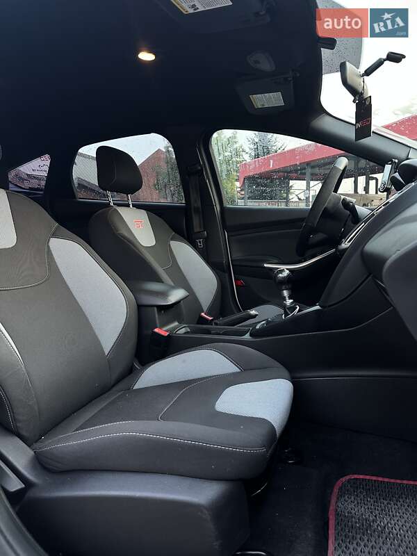 Хэтчбек Ford Focus 2016 в Кременчуге