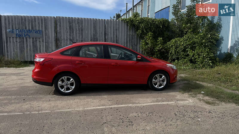 Седан Ford Focus 2014 в Чернігові