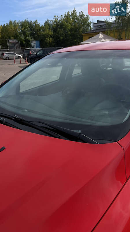 Седан Ford Focus 2014 в Чернігові