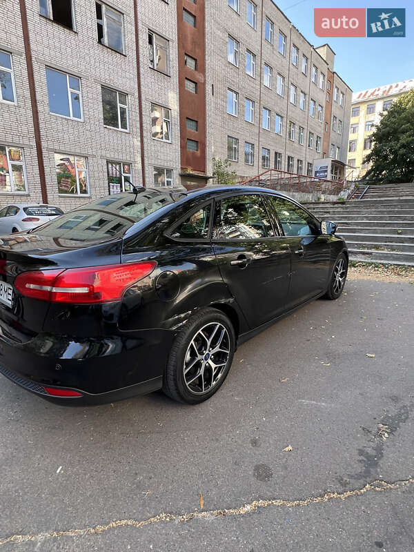 Седан Ford Focus 2017 в Львове