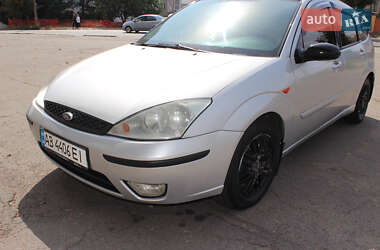 Хэтчбек Ford Focus 2002 в 