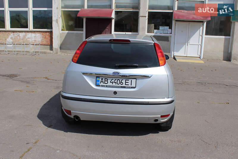 Хэтчбек Ford Focus 2002 в Виннице