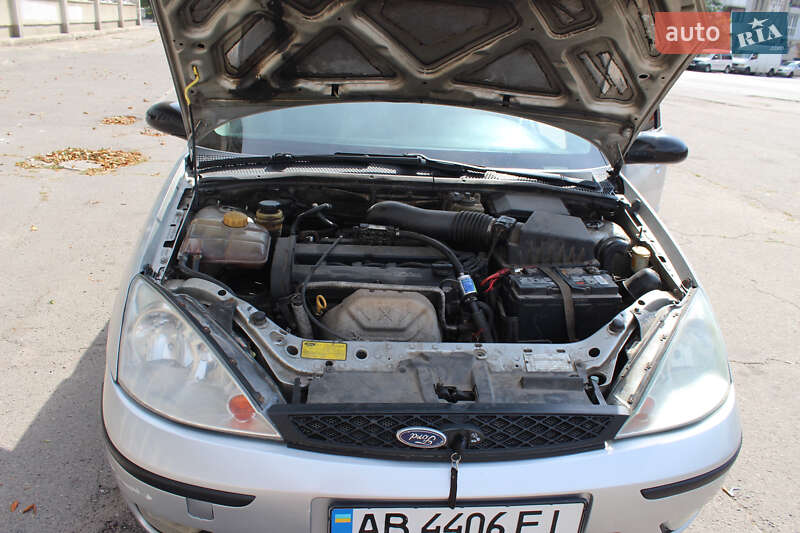 Хэтчбек Ford Focus 2002 в Виннице