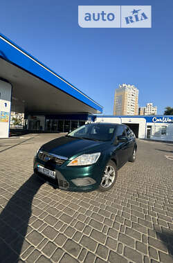 Хэтчбек Ford Focus 2008 в Киеве