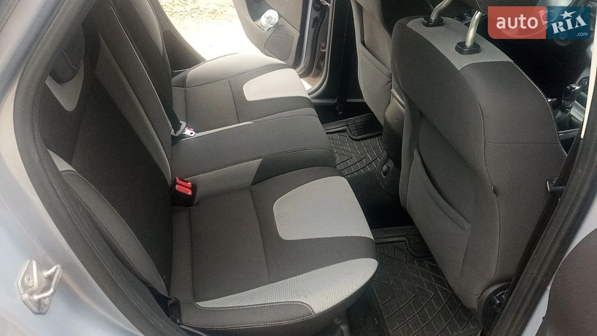 2013 Ford Focus - мініатюра 12