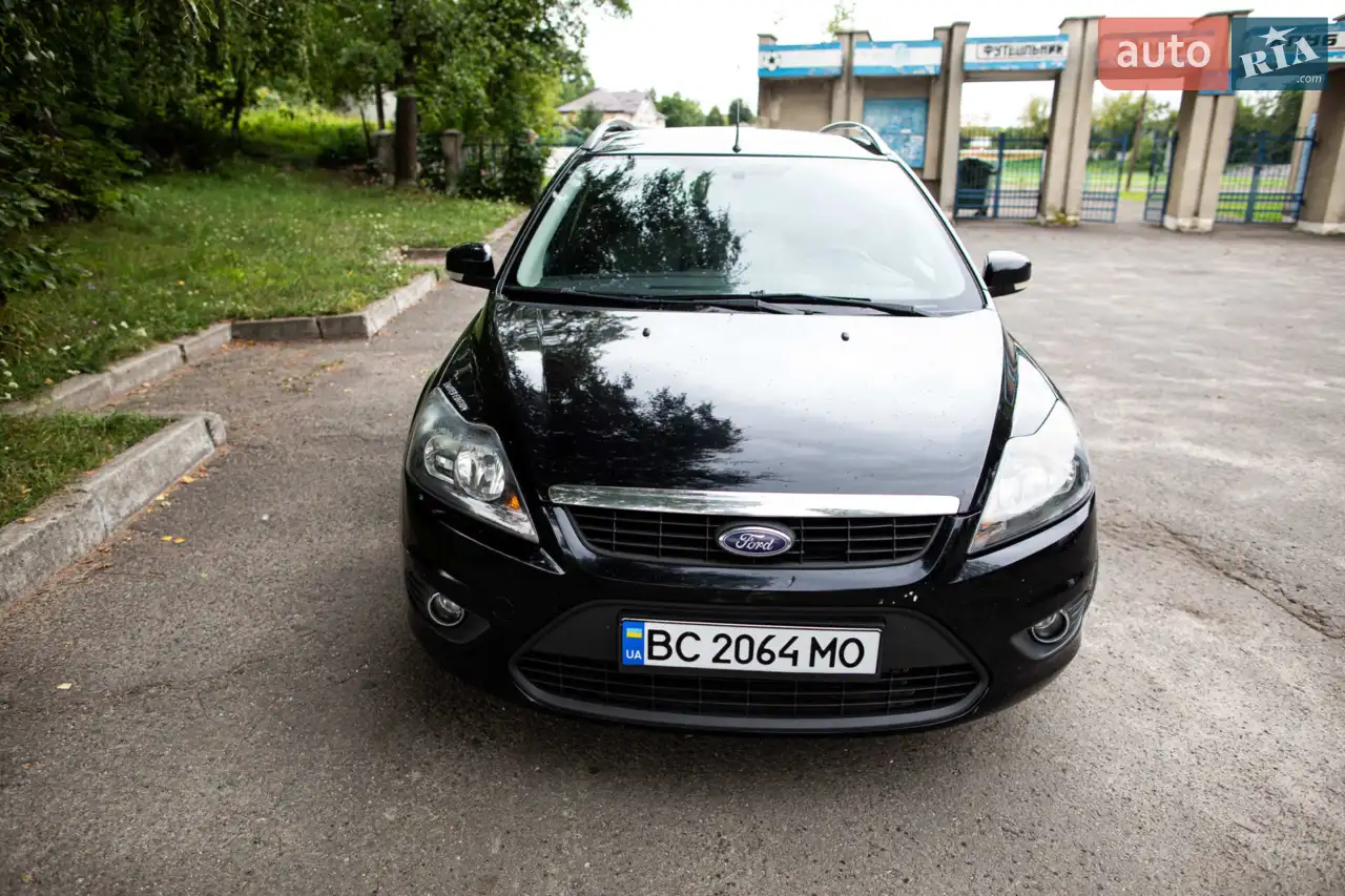 2010 Ford Focus - мініатюра 14