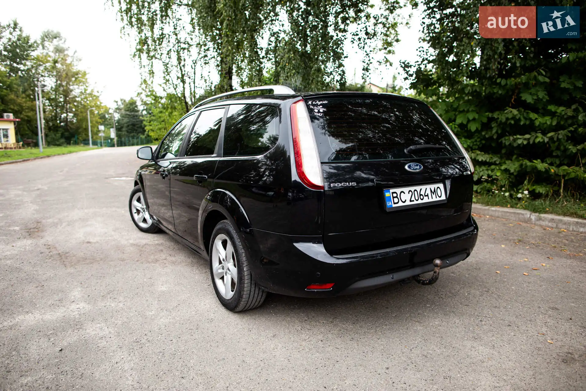 2010 Ford Focus - мініатюра 9