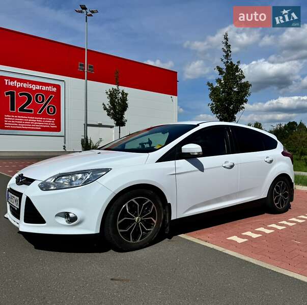 Хэтчбек Ford Focus 2013 в Затоке