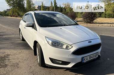 Хэтчбек Ford Focus 2015 в Дружковке