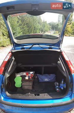 Хэтчбек Ford Focus 2005 в Запорожье