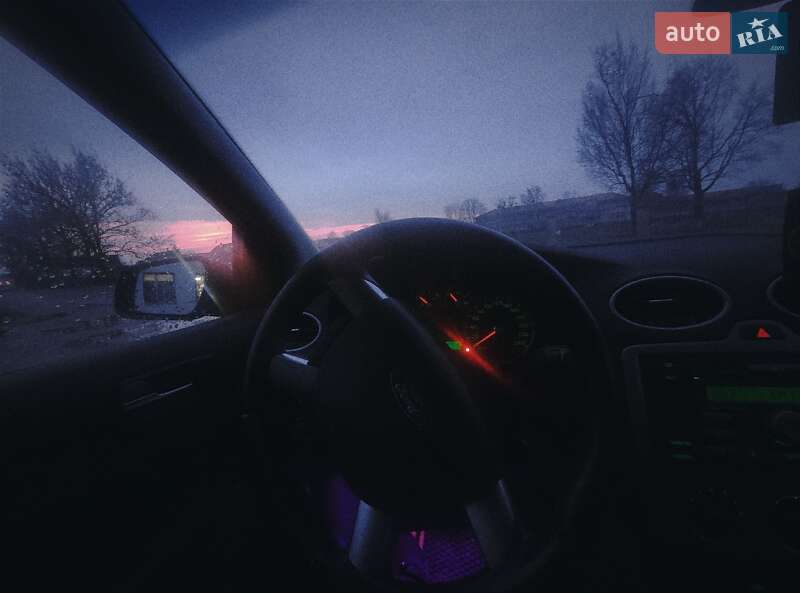 Универсал Ford Focus 2006 в Сарнах