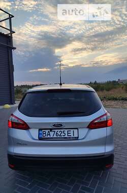 Универсал Ford Focus 2014 в 