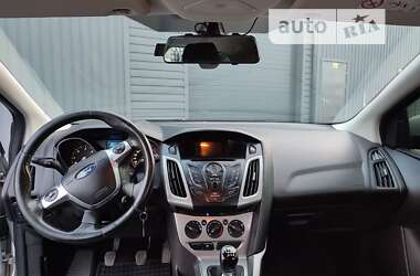 Универсал Ford Focus 2014 в 