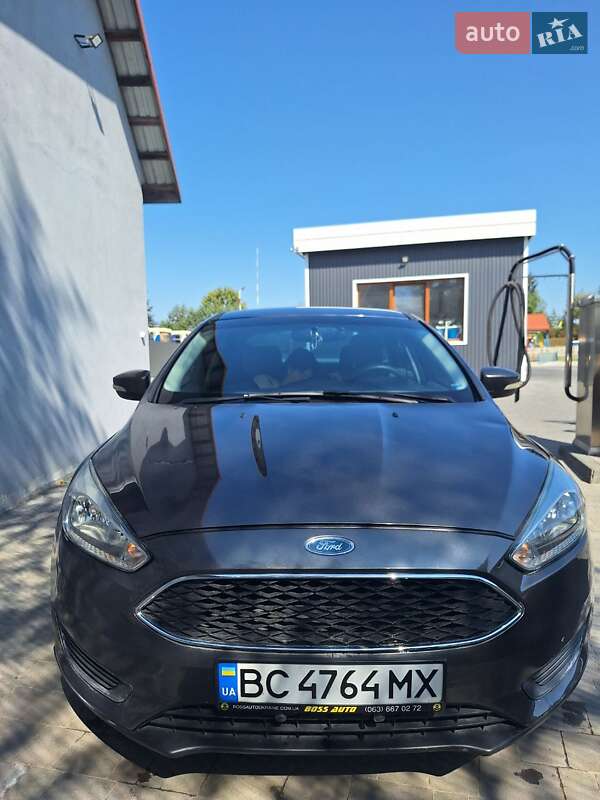 Седан Ford Focus 2015 в Львове