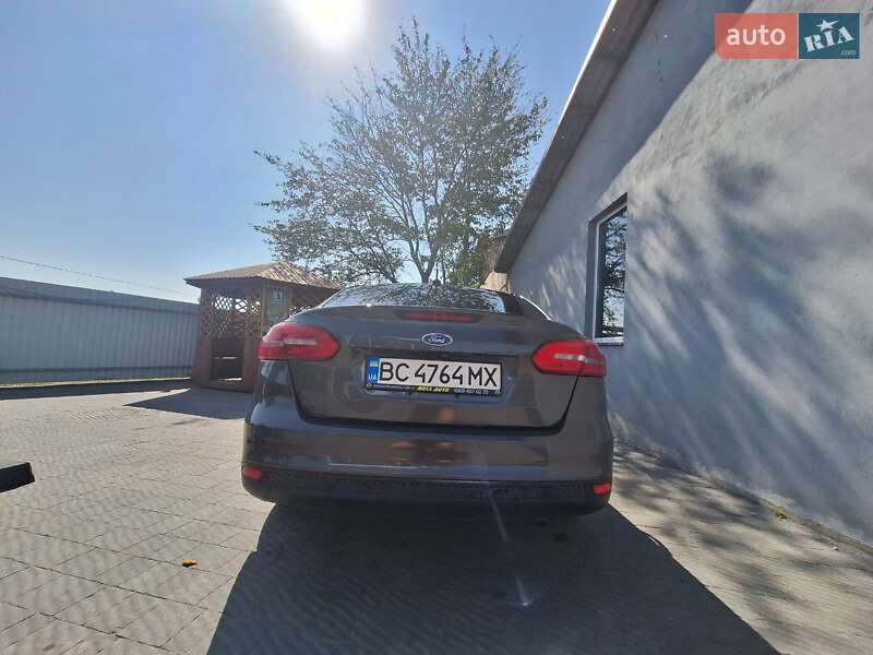 Седан Ford Focus 2015 в Львове