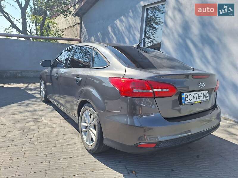 Седан Ford Focus 2015 в Львове