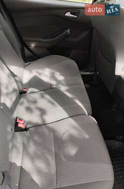 Хэтчбек Ford Focus 2012 в Новоархангельске