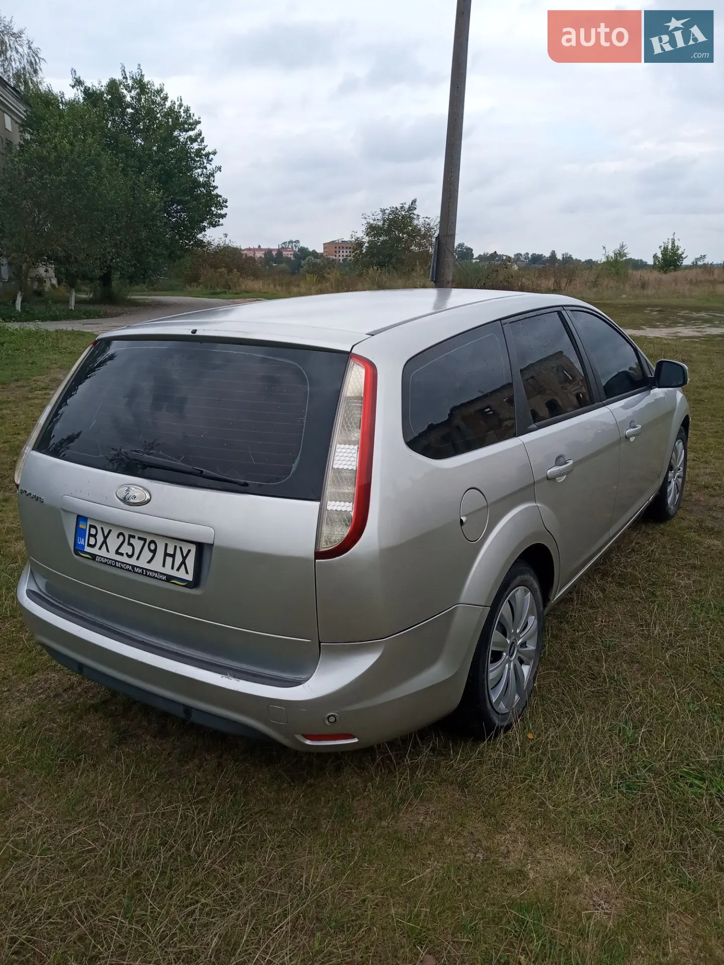 2010 Ford Focus - мініатюра 4