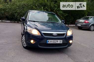 Хэтчбек Ford Focus 2008 в Первомайске