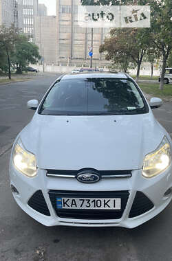 Хэтчбек Ford Focus 2012 в Киеве