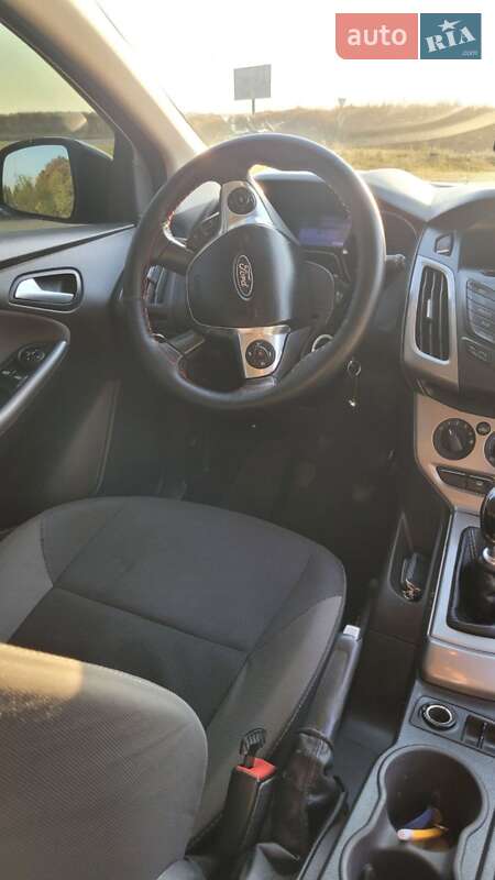 Хетчбек Ford Focus 2012 в Умані