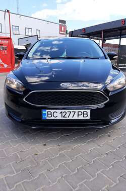 Седан Ford Focus 2017 в Львове