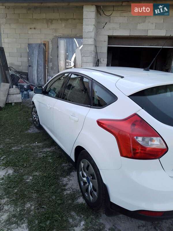 Хэтчбек Ford Focus 2011 в Львове