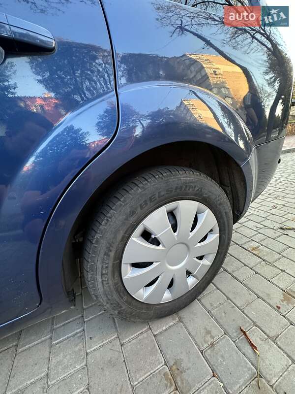 Универсал Ford Focus 2006 в Могилев-Подольске