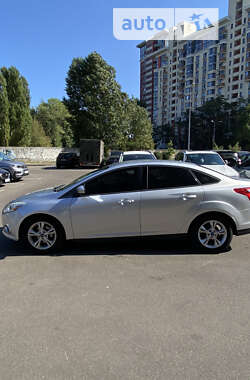 Седан Ford Focus 2012 в Києві