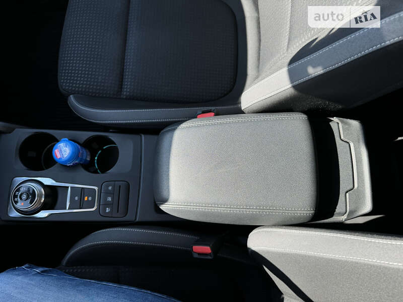 Седан Ford Focus 2019 в Полтаве