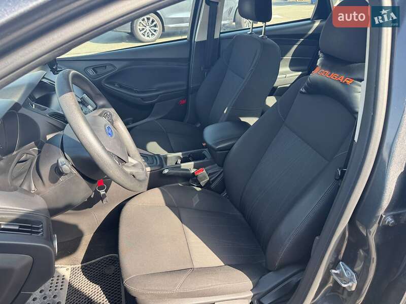 Седан Ford Focus 2017 в Киеве