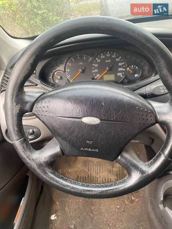Универсал Ford Focus 2000 в Ковеле