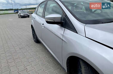 Седан Ford Focus 2016 в Киеве