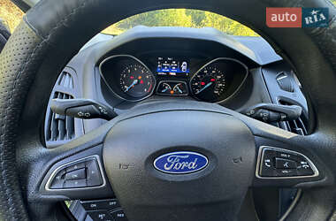 Седан Ford Focus 2017 в Балте