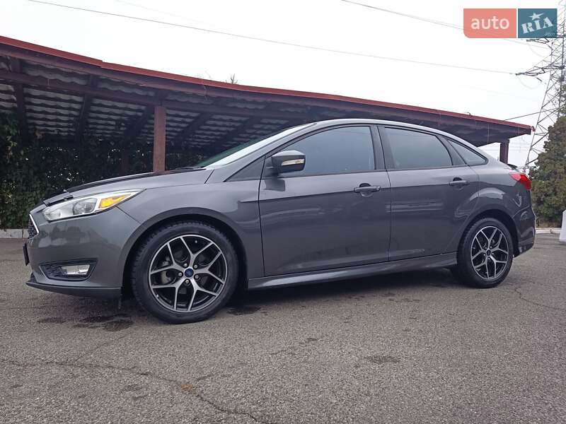 Седан Ford Focus 2015 в Киеве фото 34 Седан Ford Focus 2015 в Киеве