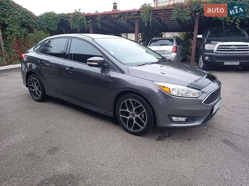 Седан Ford Focus 2015 в Киеве фото 13 Седан Ford Focus 2015 в Киеве
