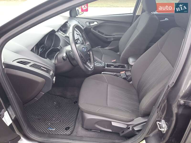 Седан Ford Focus 2015 в Киеве фото 21 Седан Ford Focus 2015 в Киеве
