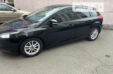 Хэтчбек Ford Focus 2017 в 