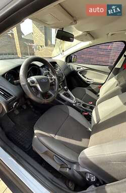 Хэтчбек Ford Focus 2013 в Сумах