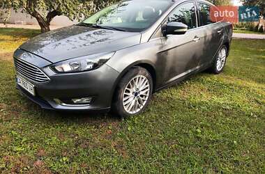 Седан Ford Focus 2014 в 